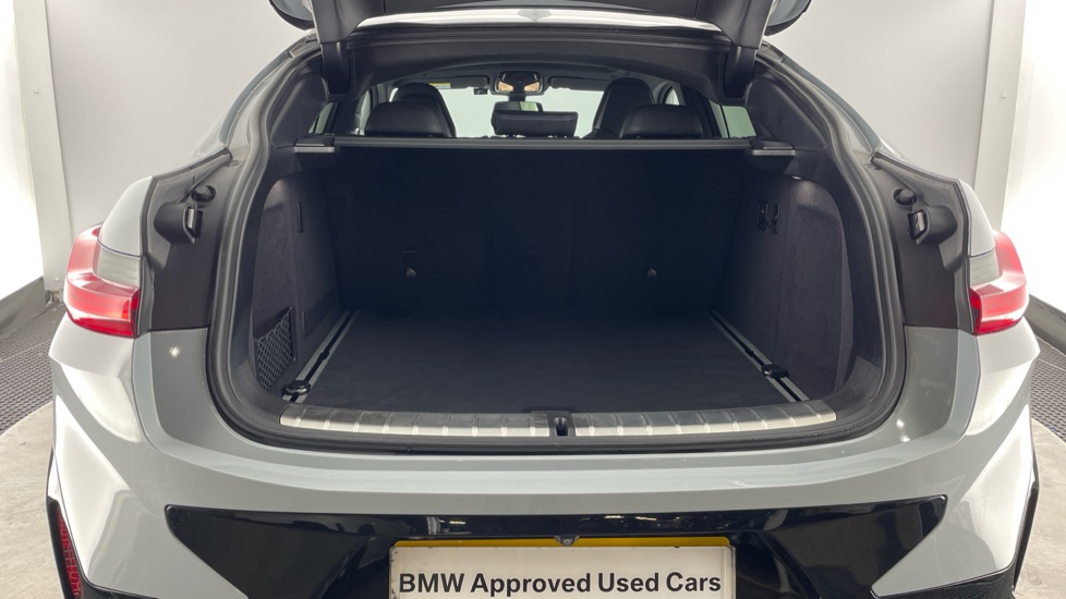 BMW X4 xDrive M40d MHT 5dr Auto Diesel Estate - Image 13