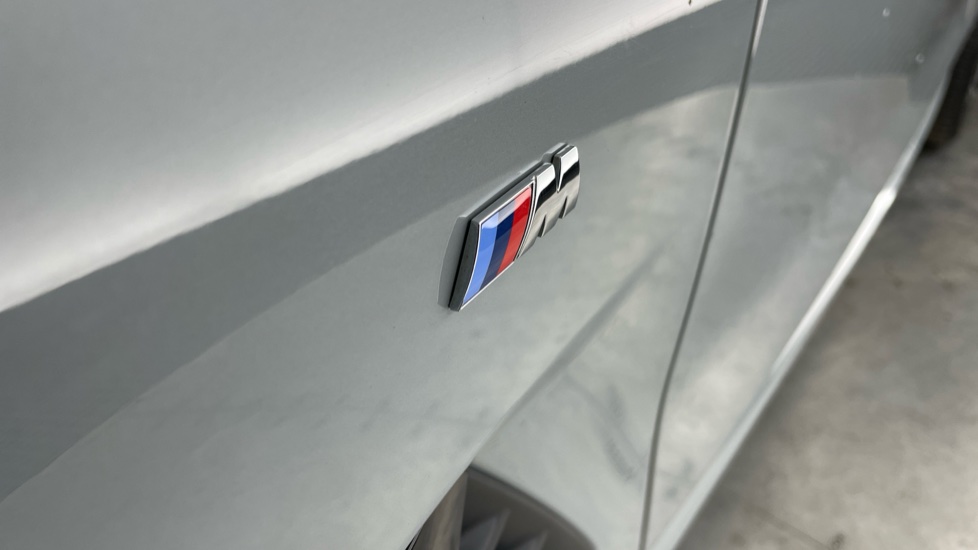 BMW X4 xDrive M40d MHT 5dr Auto Diesel Estate - Image 27