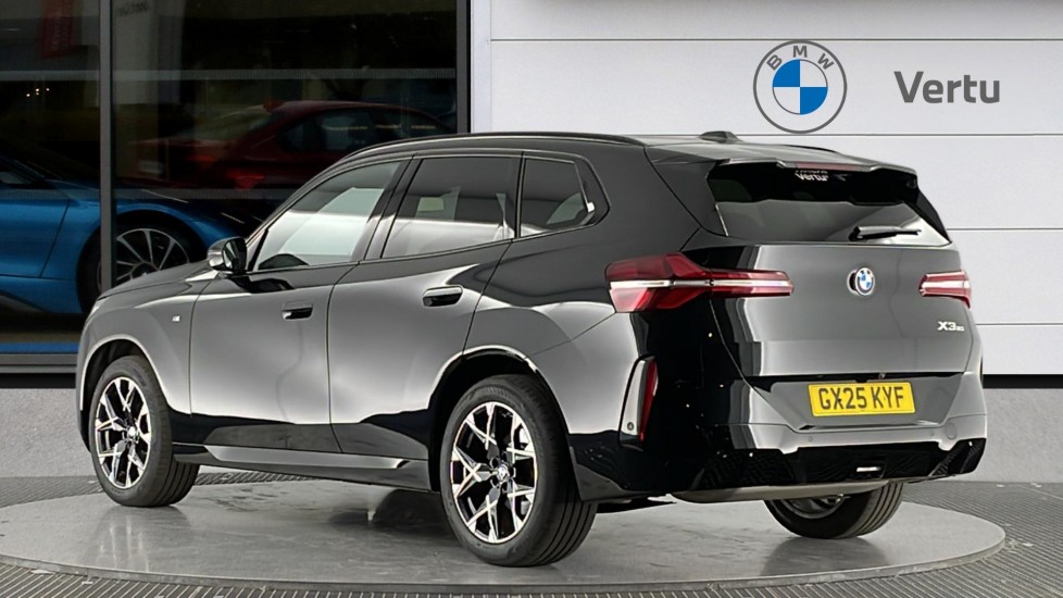 BMW X3 20 xDrive M Sport 5dr Step Auto Petrol Estate - Image 2