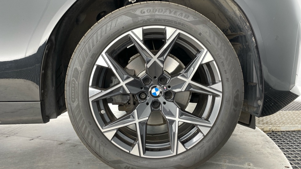 BMW X3 20 xDrive M Sport 5dr Step Auto Petrol Estate - Image 14