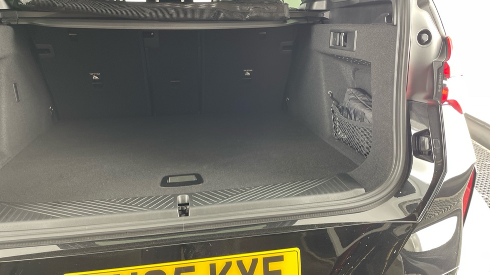 BMW X3 20 xDrive M Sport 5dr Step Auto Petrol Estate - Image 37