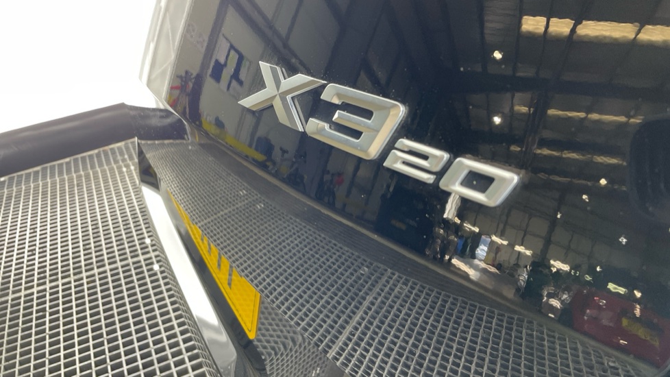 BMW X3 20 xDrive M Sport 5dr Step Auto Petrol Estate - Image 44