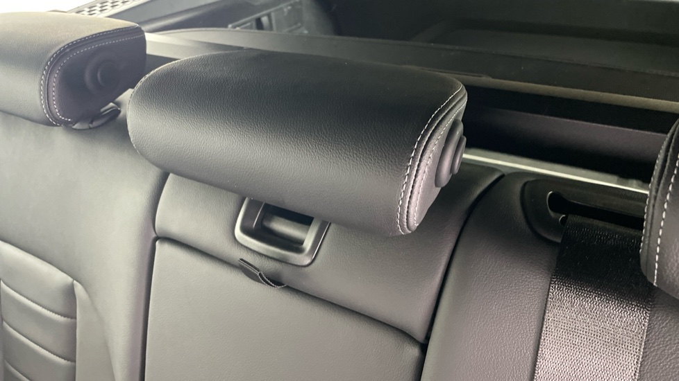 BMW 3 Series 330e M Sport 5dr Step Auto Estate - Image 34