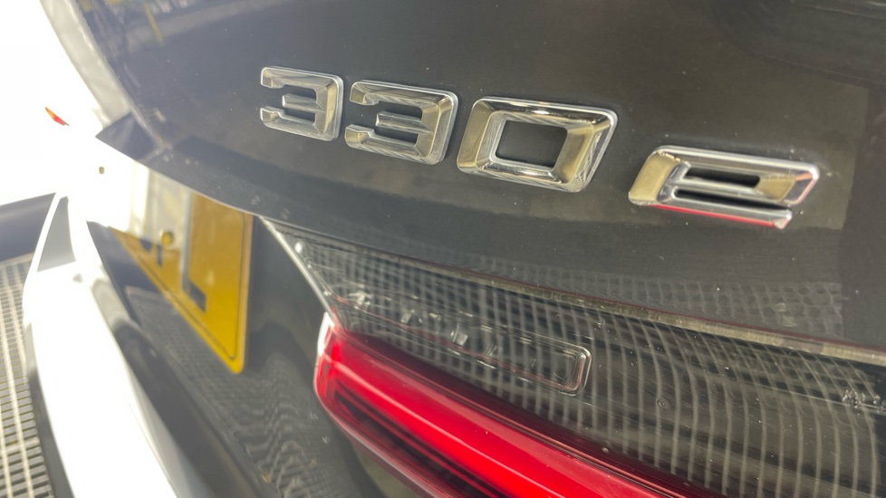 BMW 3 Series 330e M Sport 5dr Step Auto Estate - Image 45