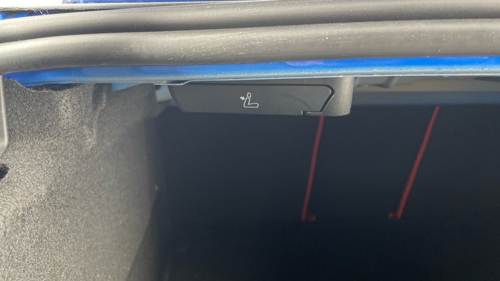 BMW 2 Series 220i M Sport 4dr Step Auto Petrol Saloon - Image 40