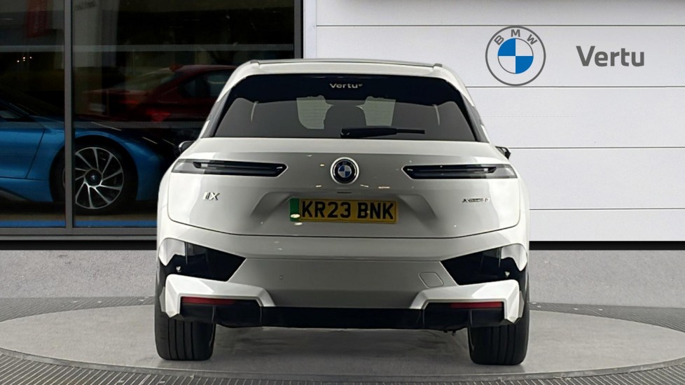 BMW iX 385kW xDrive50 M Sport Edition 111.5kWh 5dr Auto Electric Estate - Image 15