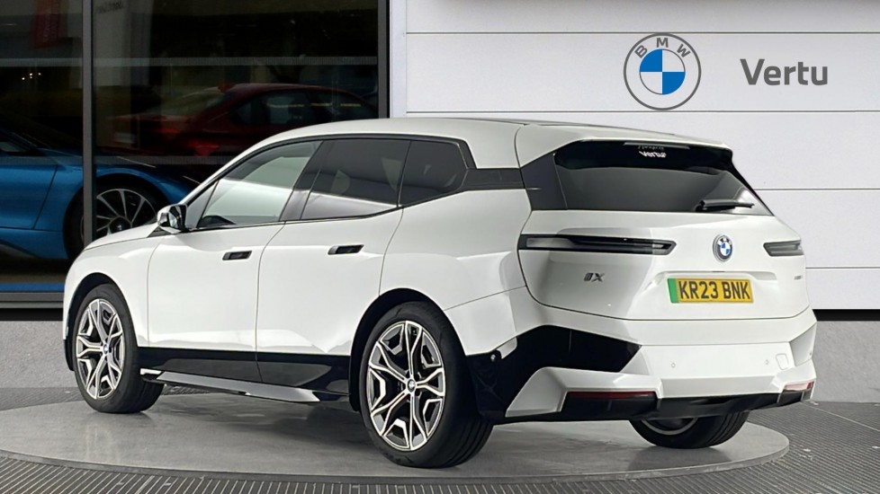 BMW iX 385kW xDrive50 M Sport Edition 111.5kWh 5dr Auto Electric Estate - Image 2