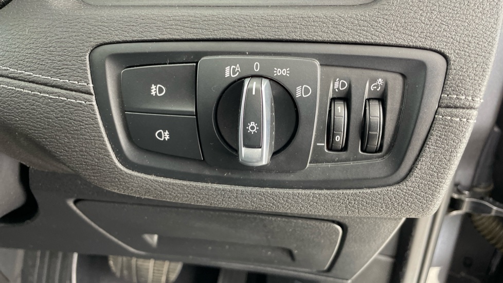 BMW X1 sDrive 20i [178] xLine 5dr Step Auto Petrol Estate - Image 49