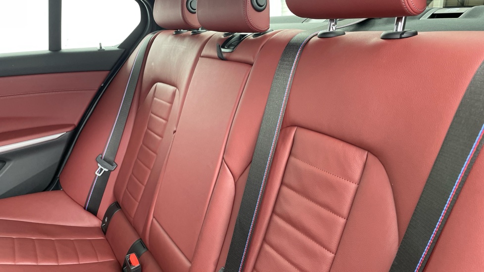 BMW 3 Series M340i xDrive MHT 4dr Step Auto Petrol Saloon - Image 12