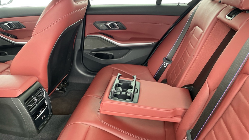 BMW 3 Series M340i xDrive MHT 4dr Step Auto Petrol Saloon - Image 35