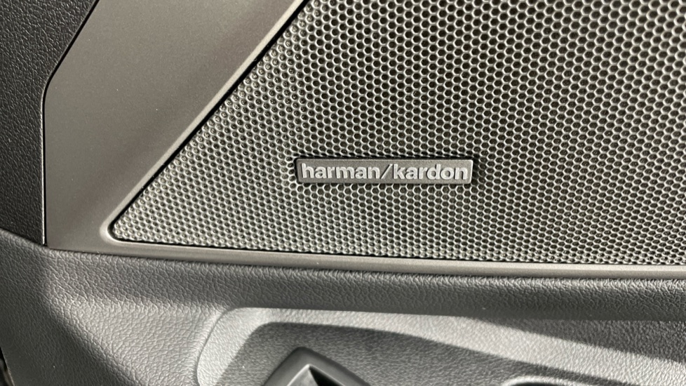 BMW 3 Series M340i xDrive MHT 4dr Step Auto Petrol Saloon - Image 50