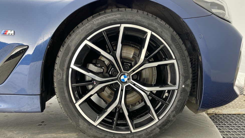 BMW 5 Series 520d MHT M Sport 4dr Step Auto Diesel Saloon - Image 14