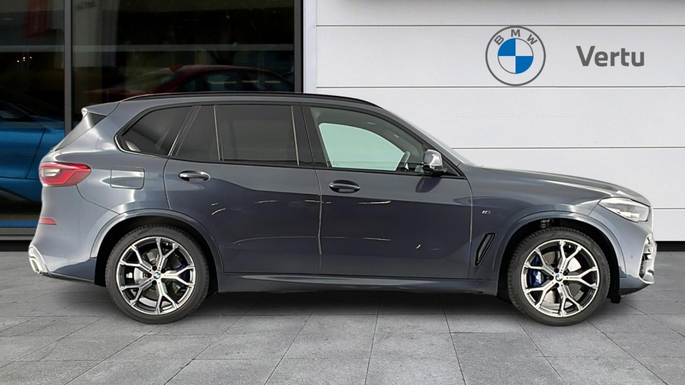 BMW X5 xDrive30d M Sport 5dr Auto Diesel Estate - Image 3