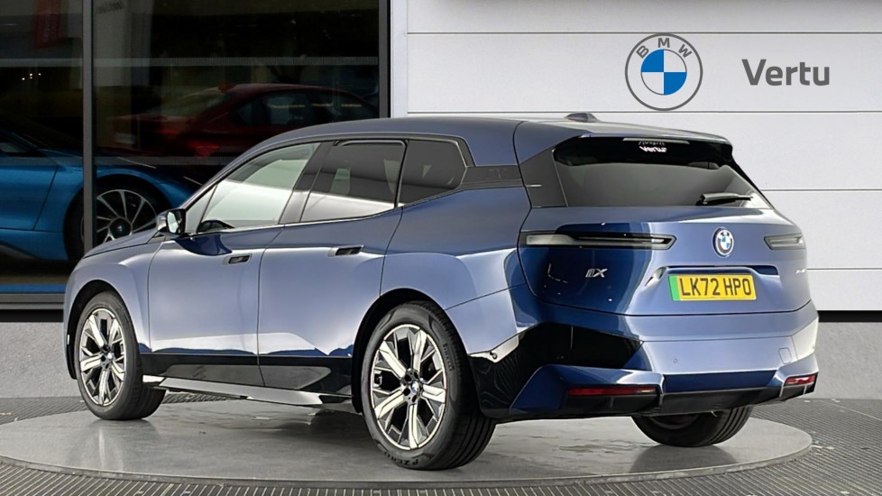 BMW iX 240kW xDrive40 M Sport 76.6kWh 5dr Auto Electric Estate - Image 2