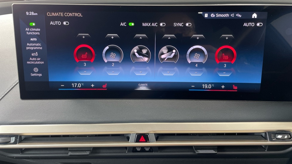 BMW iX 240kW xDrive40 M Sport 76.6kWh 5dr Auto Electric Estate - Image 67