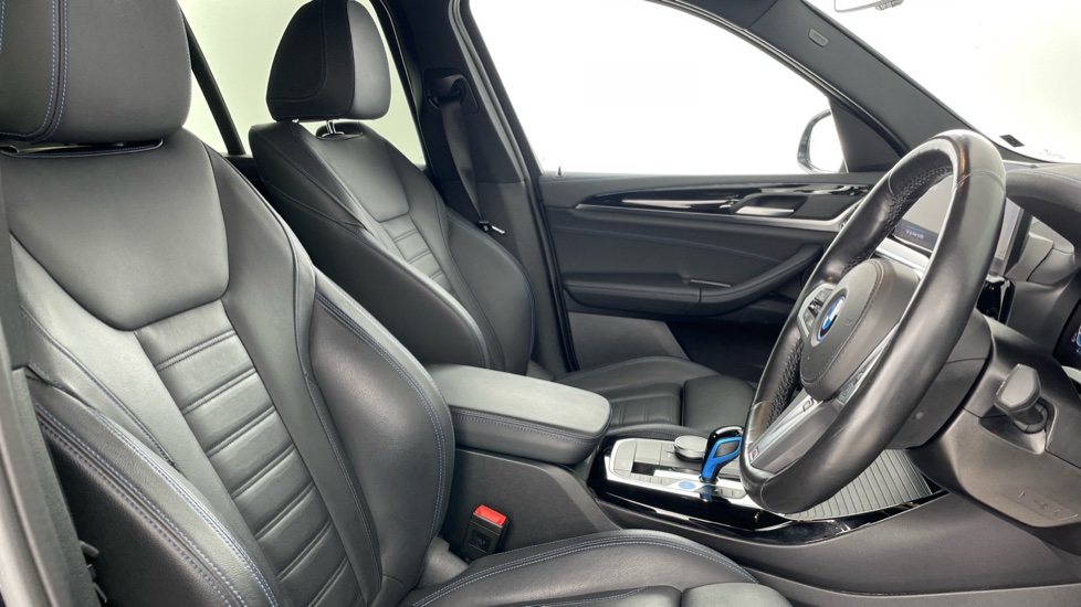 BMW iX3 210kW M Sport 80kWh 5dr Auto Electric Estate - Image 11