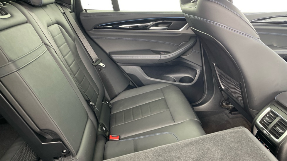 BMW iX3 210kW M Sport 80kWh 5dr Auto Electric Estate - Image 54