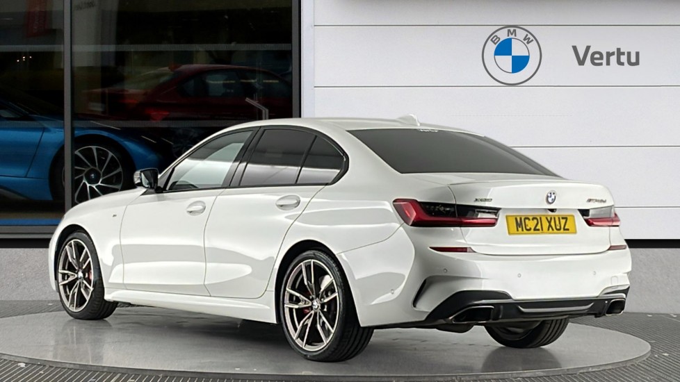 BMW 3 Series M340d xDrive MHT 4dr Step Auto Diesel Saloon - Image 2