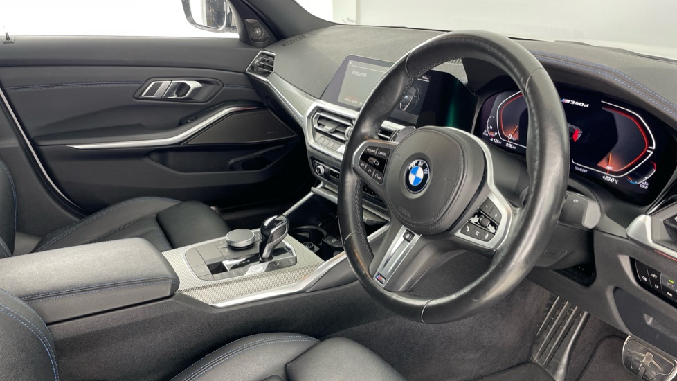 BMW 3 Series M340d xDrive MHT 4dr Step Auto Diesel Saloon - Image 6