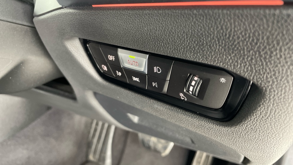 BMW 3 Series M340d xDrive MHT 4dr Step Auto Diesel Saloon - Image 43