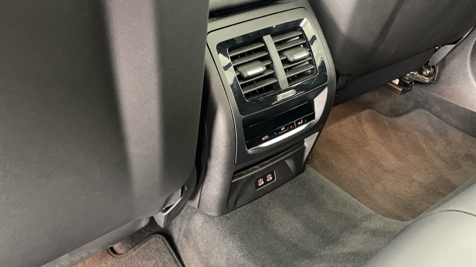 BMW X3 xDrive M40i 5dr Step Auto Petrol Estate - Image 35