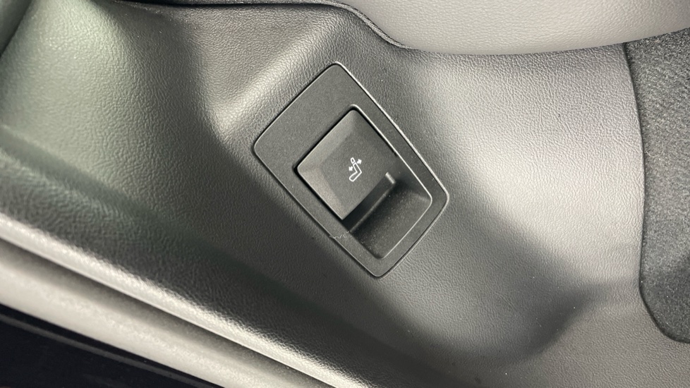 BMW X3 xDrive M40i 5dr Step Auto Petrol Estate - Image 52