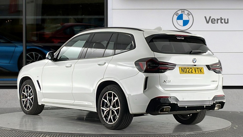 BMW X3 xDrive20i MHT M Sport 5dr Step Auto Petrol Estate - Image 2