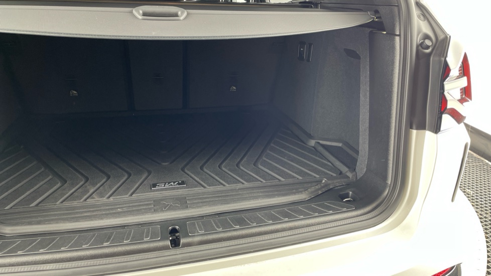 BMW X3 xDrive20i MHT M Sport 5dr Step Auto Petrol Estate - Image 39
