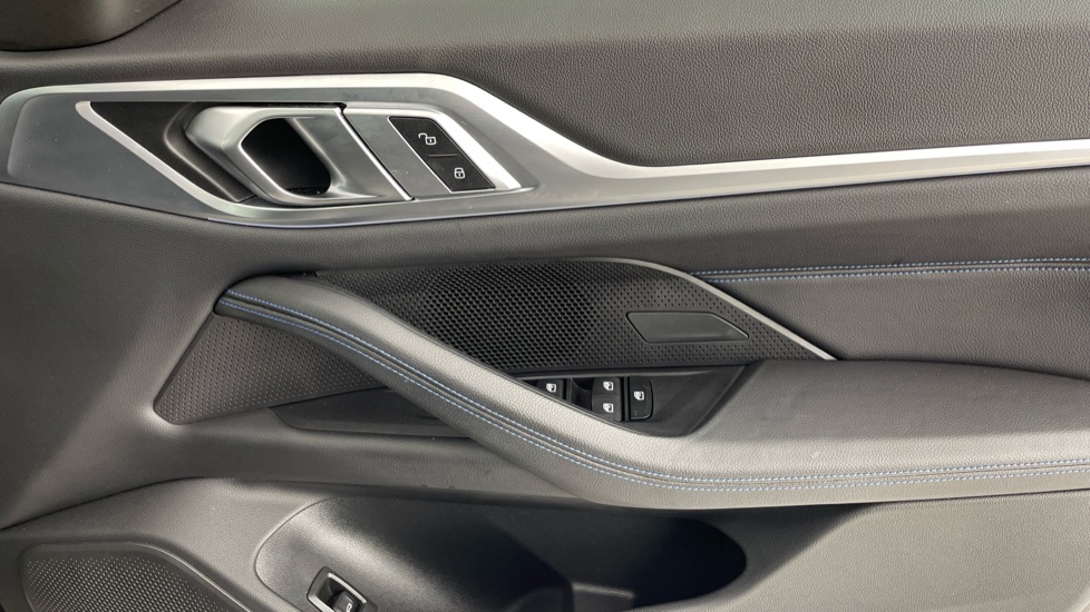BMW i4 250kW eDrive40 M Sport 83.9kWh 5dr Auto Electric Hatchback - Image 53