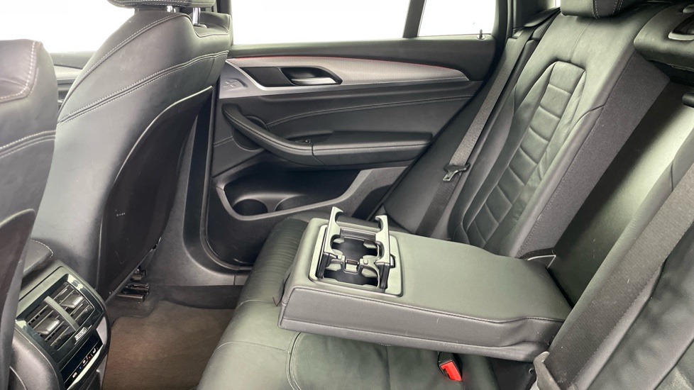 BMW X4 xDrive20d M Sport 5dr Step Auto Diesel Estate - Image 32