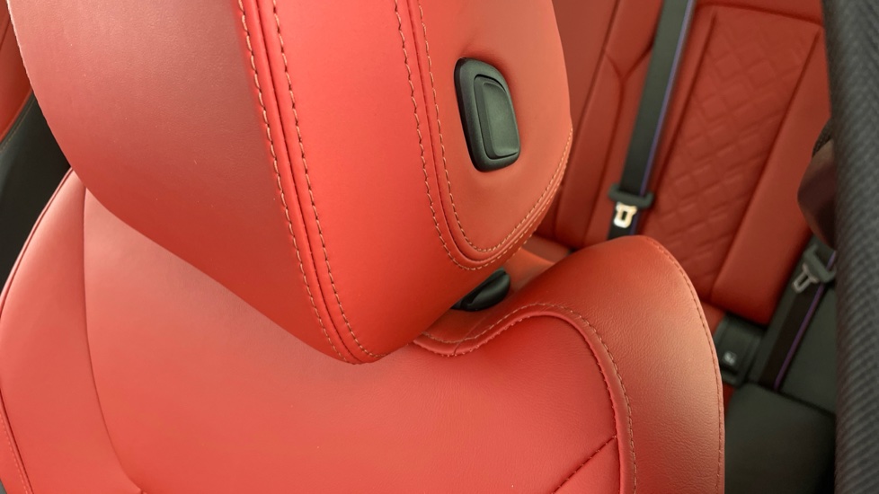 BMW 3 Series M340i xDrive MHT 5dr Step Auto Petrol Estate - Image 29