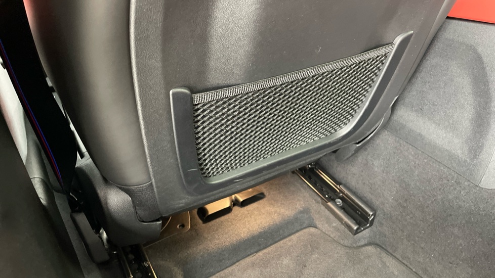 BMW 3 Series M340i xDrive MHT 5dr Step Auto Petrol Estate - Image 32