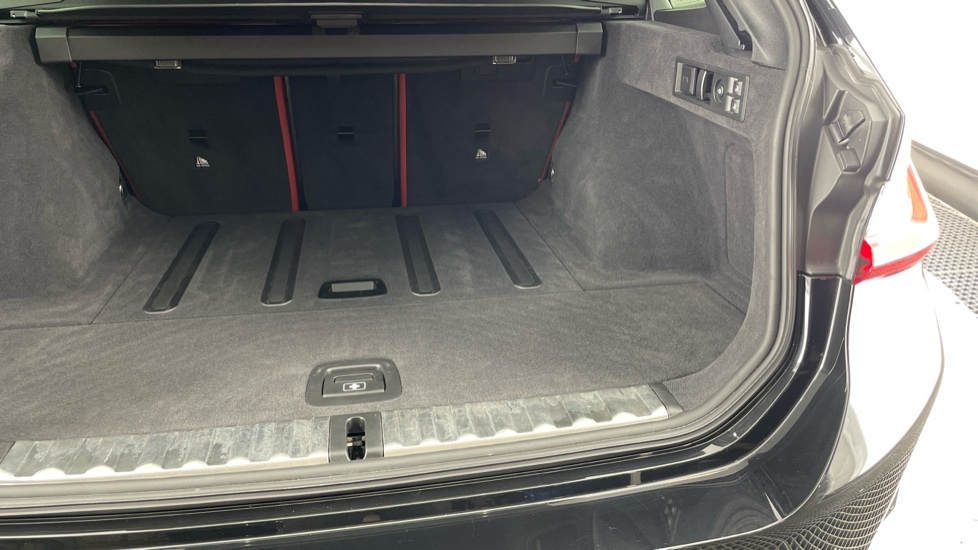 BMW 3 Series M340i xDrive MHT 5dr Step Auto Petrol Estate - Image 41