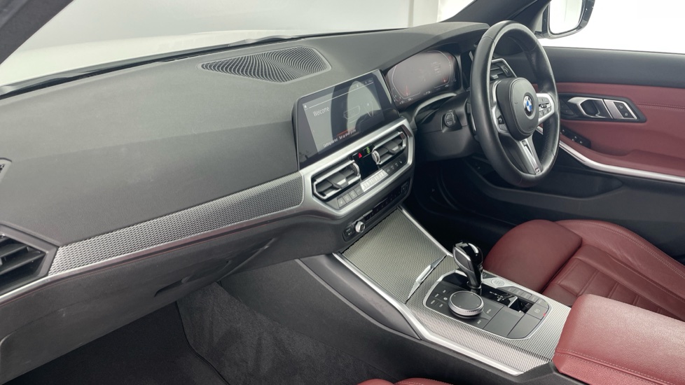 BMW 3 Series 320i M Sport 4dr Step Auto Petrol Saloon - Image 7