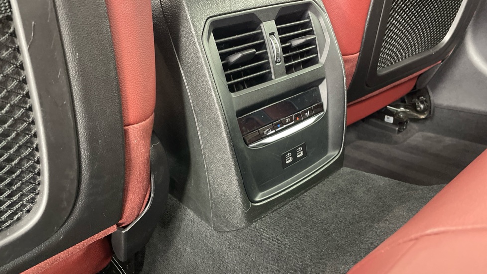 BMW 3 Series 320i M Sport 4dr Step Auto Petrol Saloon - Image 32