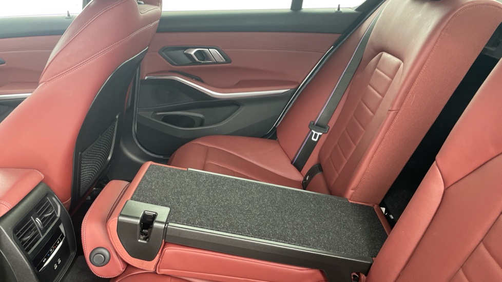 BMW 3 Series 320i M Sport 4dr Step Auto Petrol Saloon - Image 36