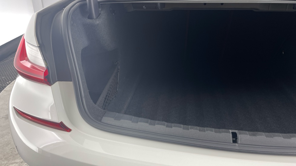 BMW 3 Series 320i M Sport 4dr Step Auto Petrol Saloon - Image 38
