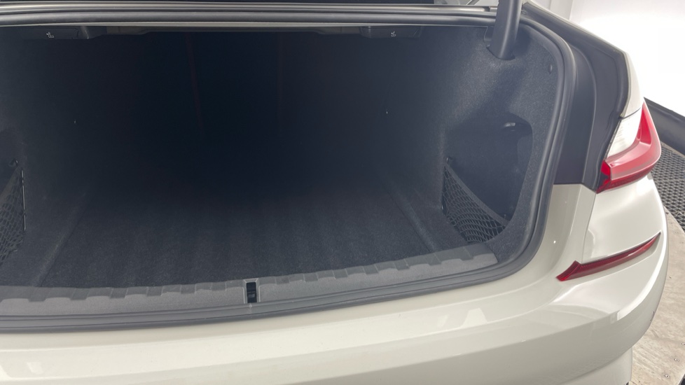 BMW 3 Series 320i M Sport 4dr Step Auto Petrol Saloon - Image 39