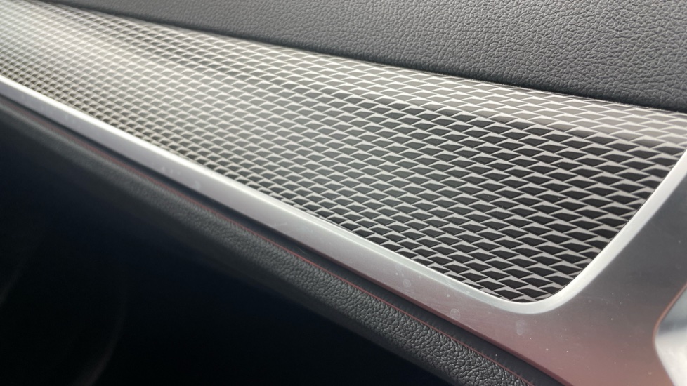 BMW 3 Series 320i M Sport 4dr Step Auto Petrol Saloon - Image 71