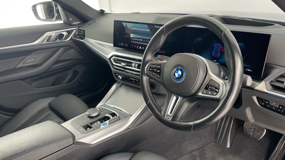 BMW i4 400kW M50 83.9kWh 5dr Auto Electric Hatchback - Image 6