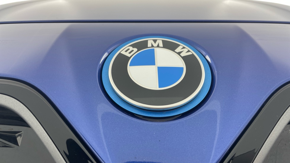 BMW i4 400kW M50 83.9kWh 5dr Auto Electric Hatchback - Image 24