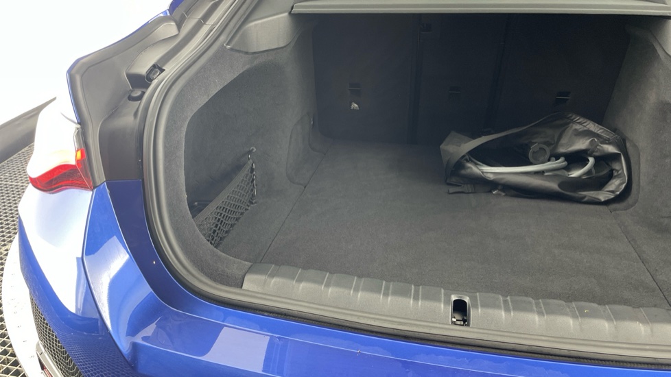 BMW i4 400kW M50 83.9kWh 5dr Auto Electric Hatchback - Image 44