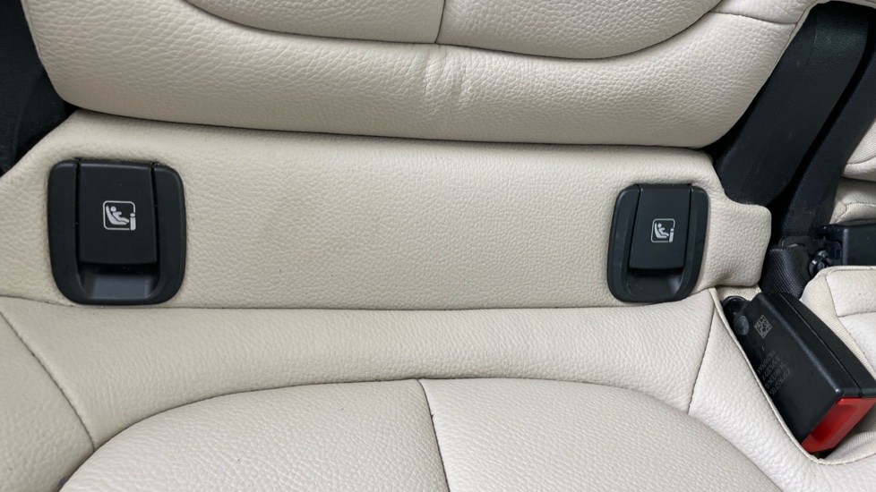 BMW X1 xDrive 20i xLine 5dr Step Auto Petrol Estate - Image 43