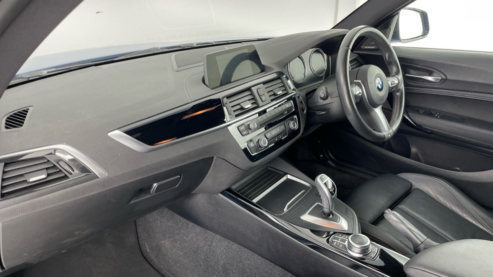 BMW 2 Series 220i M Sport 2dr [Nav] Step Auto Petrol Coupe - Image 7