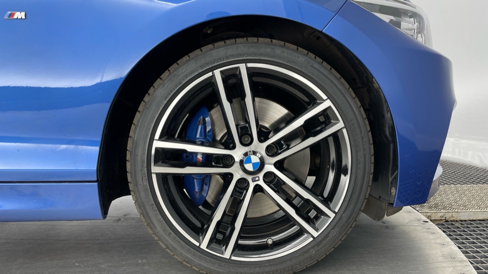BMW 2 Series 220i M Sport 2dr [Nav] Step Auto Petrol Coupe - Image 14