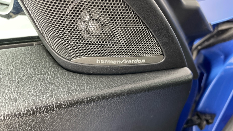 BMW 2 Series 220i M Sport 2dr [Nav] Step Auto Petrol Coupe - Image 27