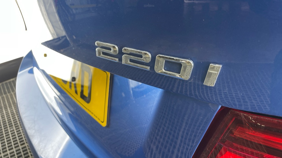 BMW 2 Series 220i M Sport 2dr [Nav] Step Auto Petrol Coupe - Image 40