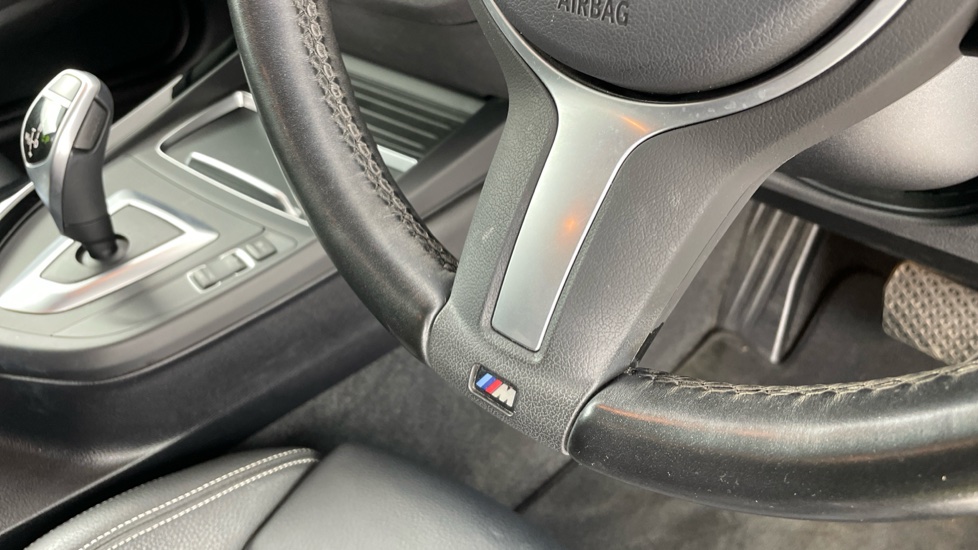 BMW 2 Series 220i M Sport 2dr [Nav] Step Auto Petrol Coupe - Image 48