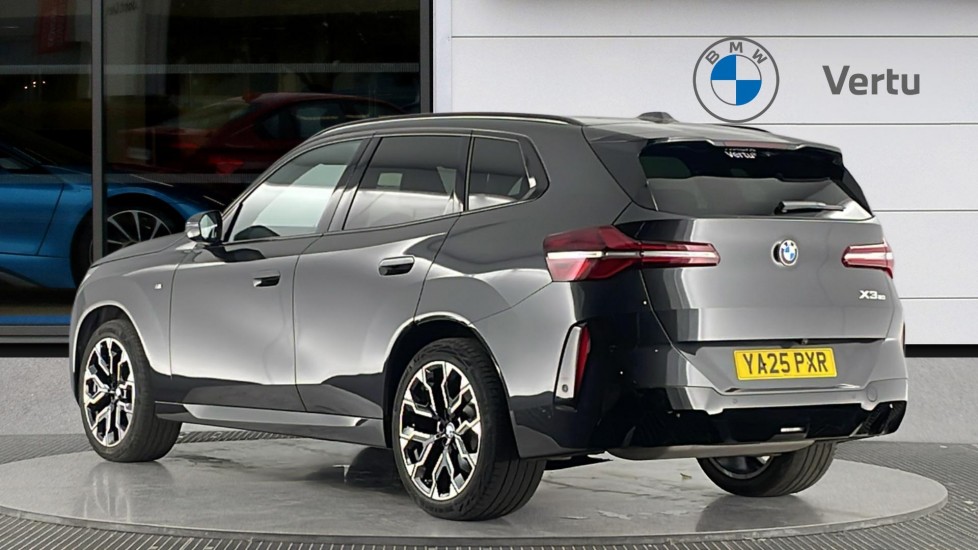 BMW X3 20 xDrive M Sport 5dr Step Auto Petrol Estate - Image 2