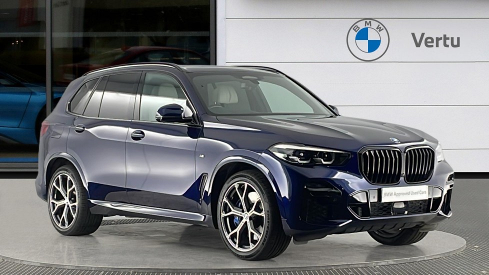 BMW X5 xDrive40d MHT M Sport 5dr Auto Diesel Estate - Image 1